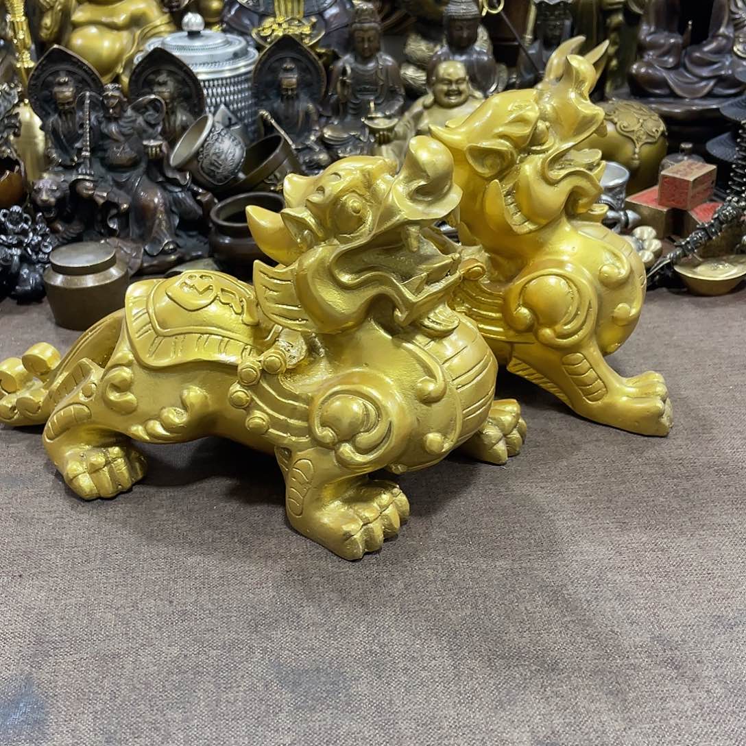 王**旺黄铜材质精品摆件