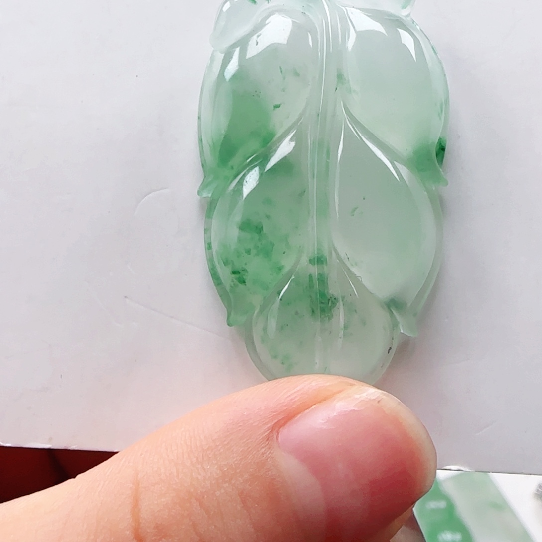 吊坠(赠链)未镶嵌石英质玉