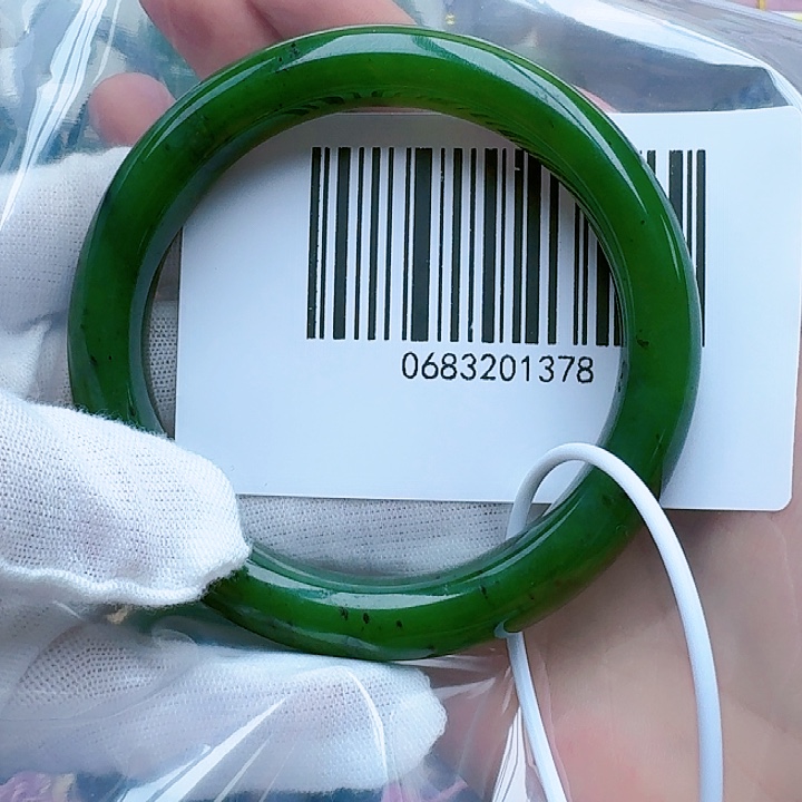 和田玉（碧玉）未镶嵌手镯5859包容