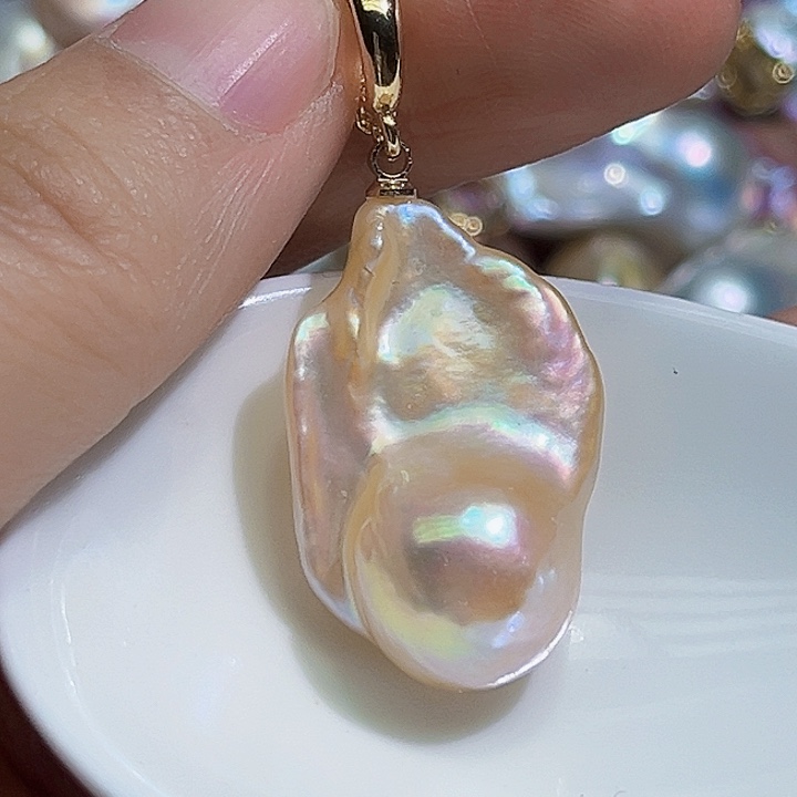 颈饰未镶嵌淡水珍珠