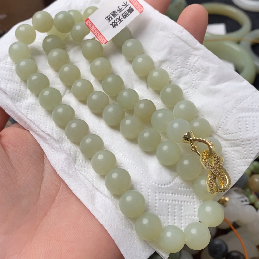 和田玉手串未镶嵌
