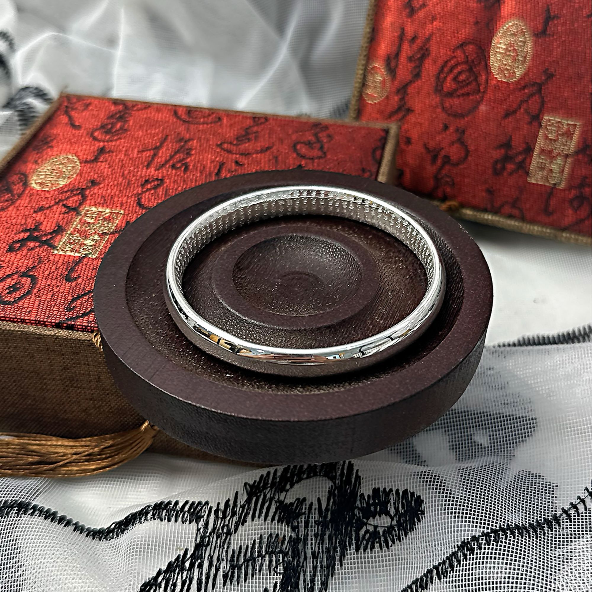 足银手镯 090闭口亮面心经泥鳅被手镯闭口经典百搭