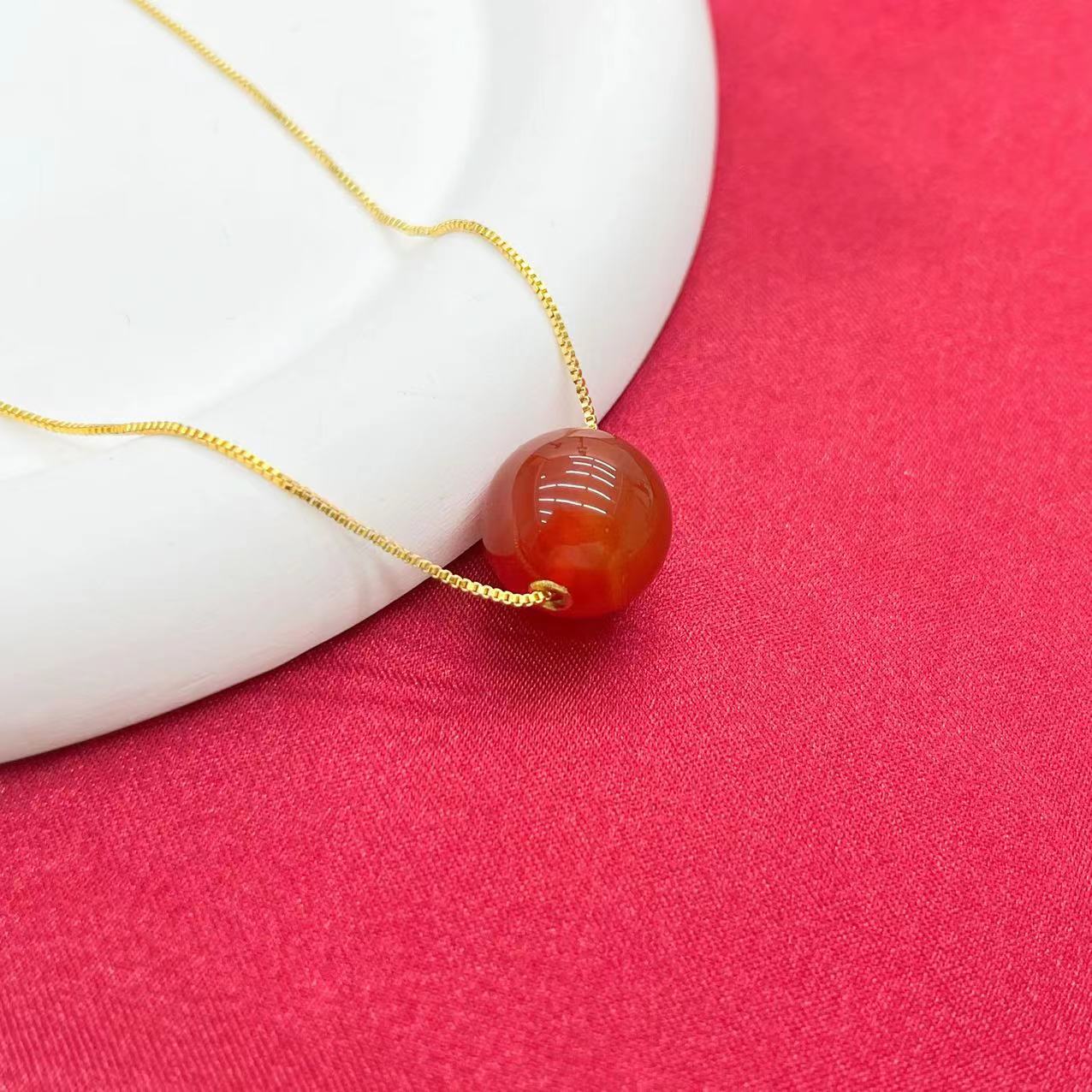 【传杰专属】18K黄金镶嵌相思豆路路通玛瑙吊坠（赠包装，赠链）C112