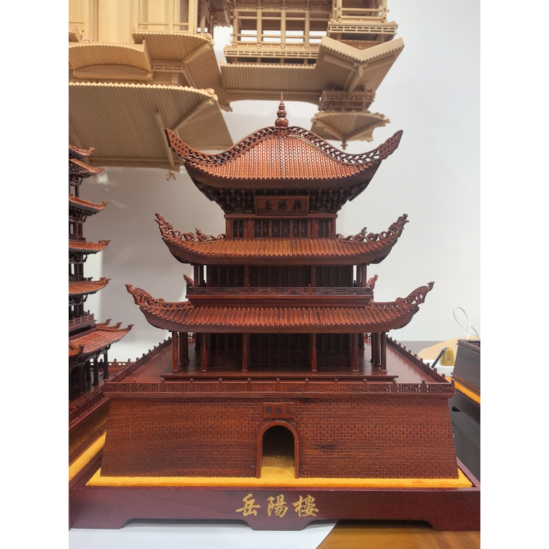 中式木雕古建筑模型岳阳楼红木摆件客厅办公室书房装饰礼品
