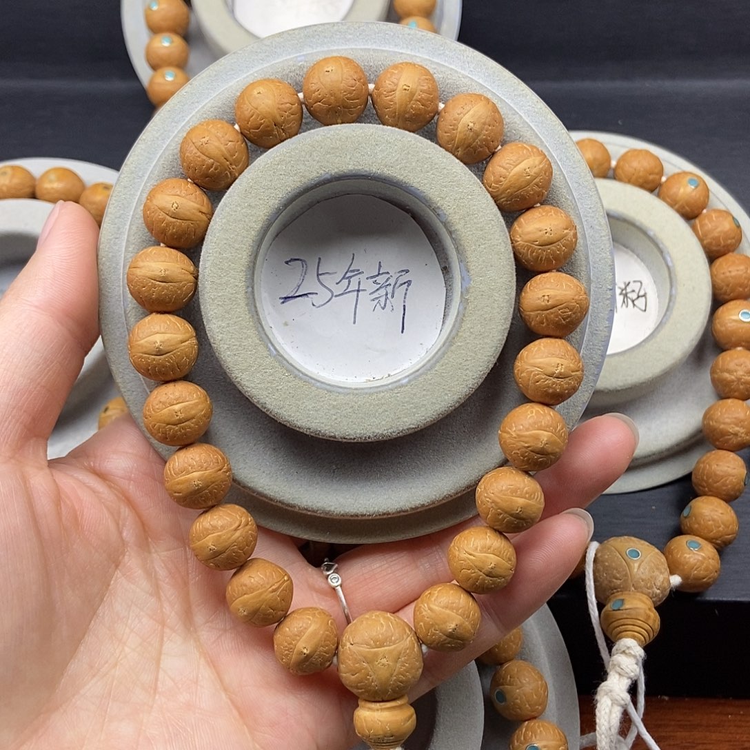 手串凤眼菩提12.5➕素，25年籽