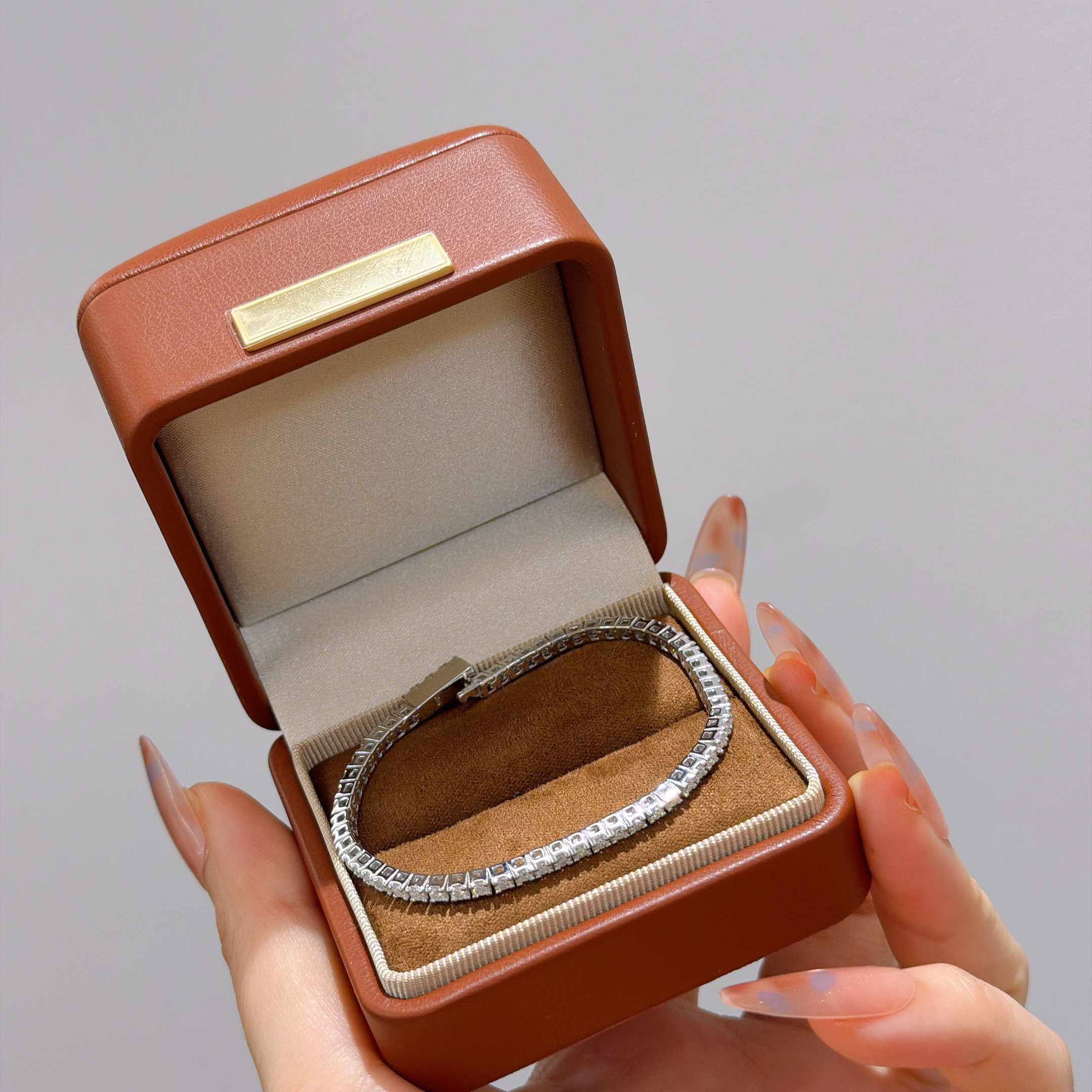 925银莫桑石手链 925银满镶莫桑石手链时尚轻奢百搭饰品小众152