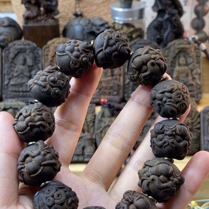 木2.0精工雕刻手串