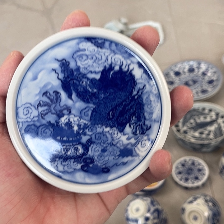 瓷片景德镇青花腾龙献宝盖置