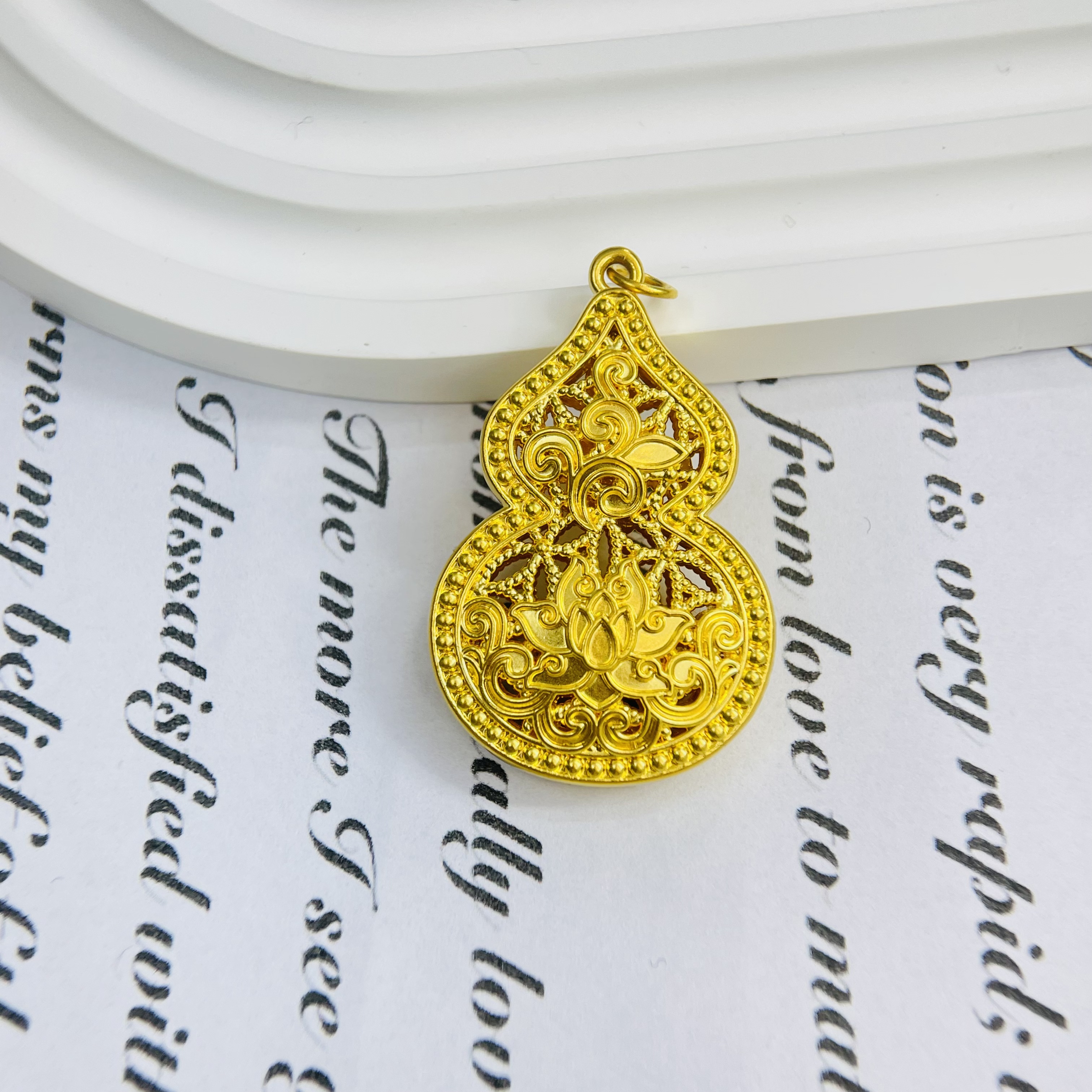 黄金足金999莲花葫芦DP3093-05040