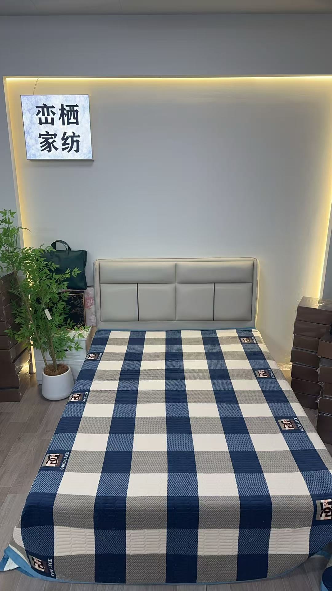 新款 230*250 +-cm（秋冬升级加大款） 宝宝绒 加厚保暖床盖