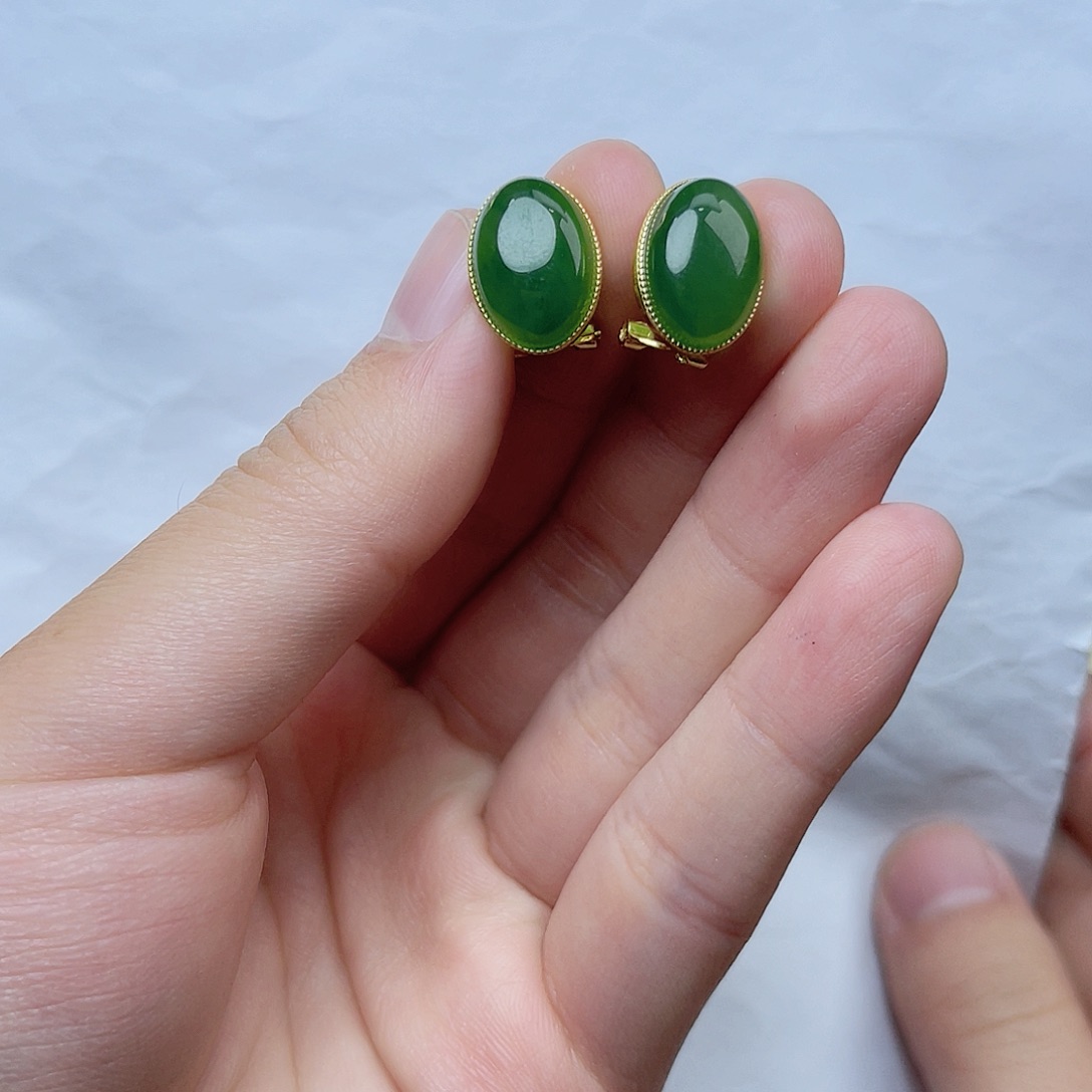 和田玉耳钉06银S925镶嵌