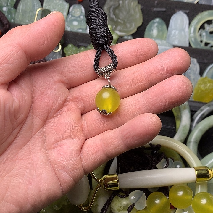 合金蛇纹石玉美容器