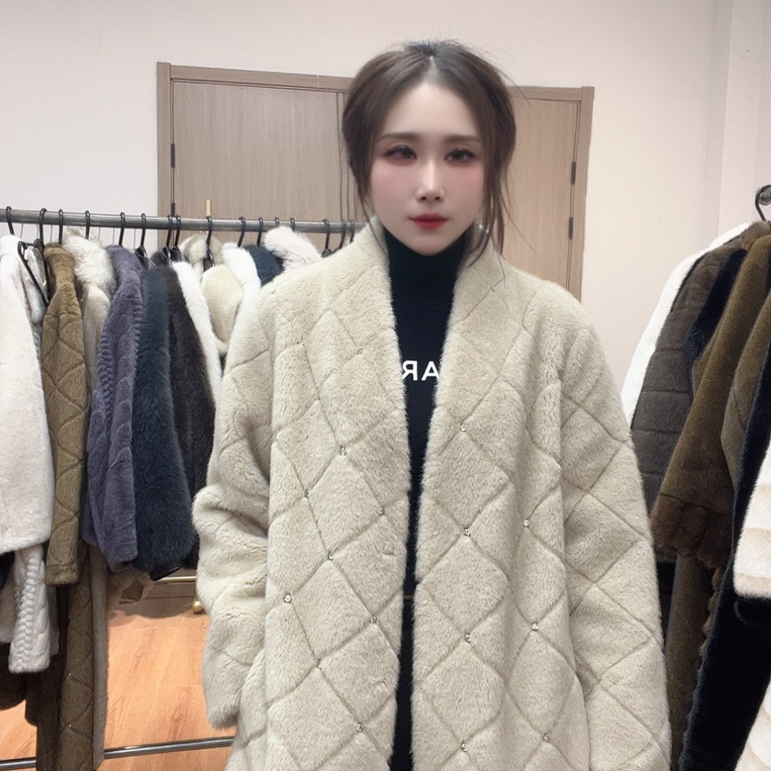 78号皮毛一体外套