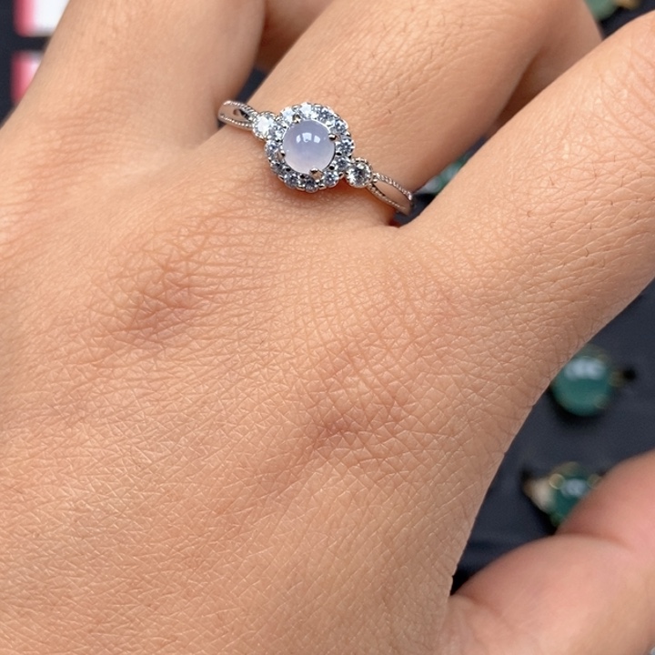 翡翠未镶嵌戒指戒指