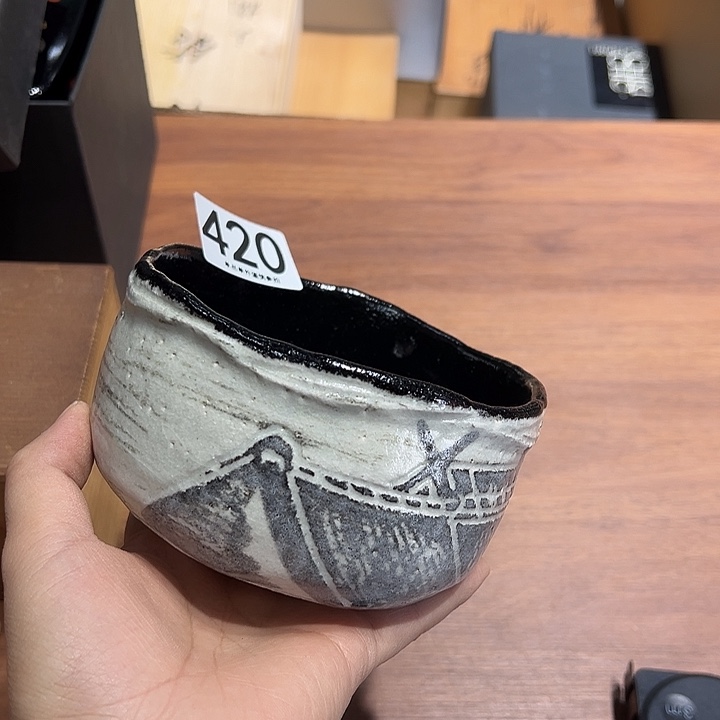 李***坤瓷片420…………wwwww