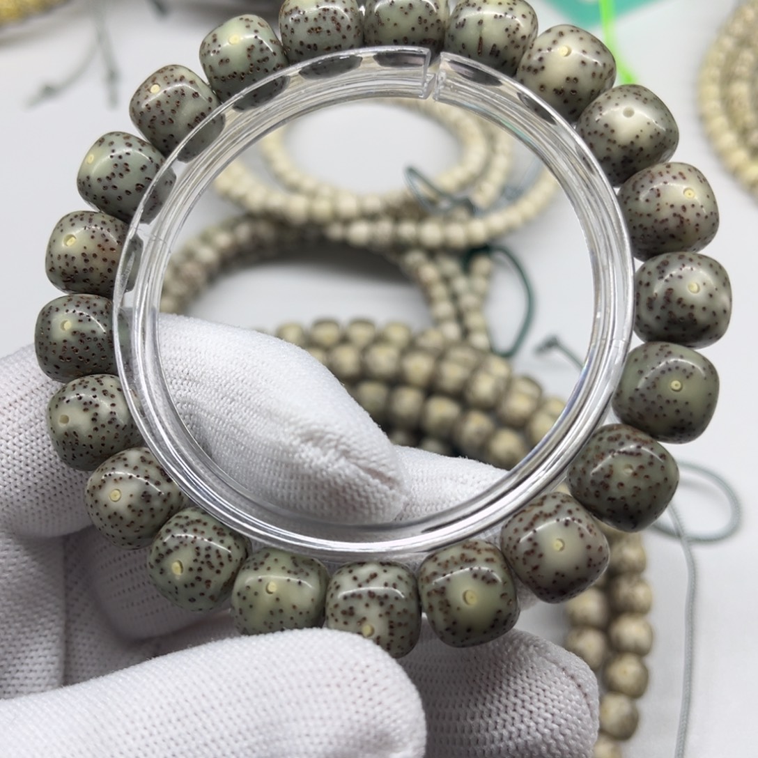 手串星月菩提A7-11