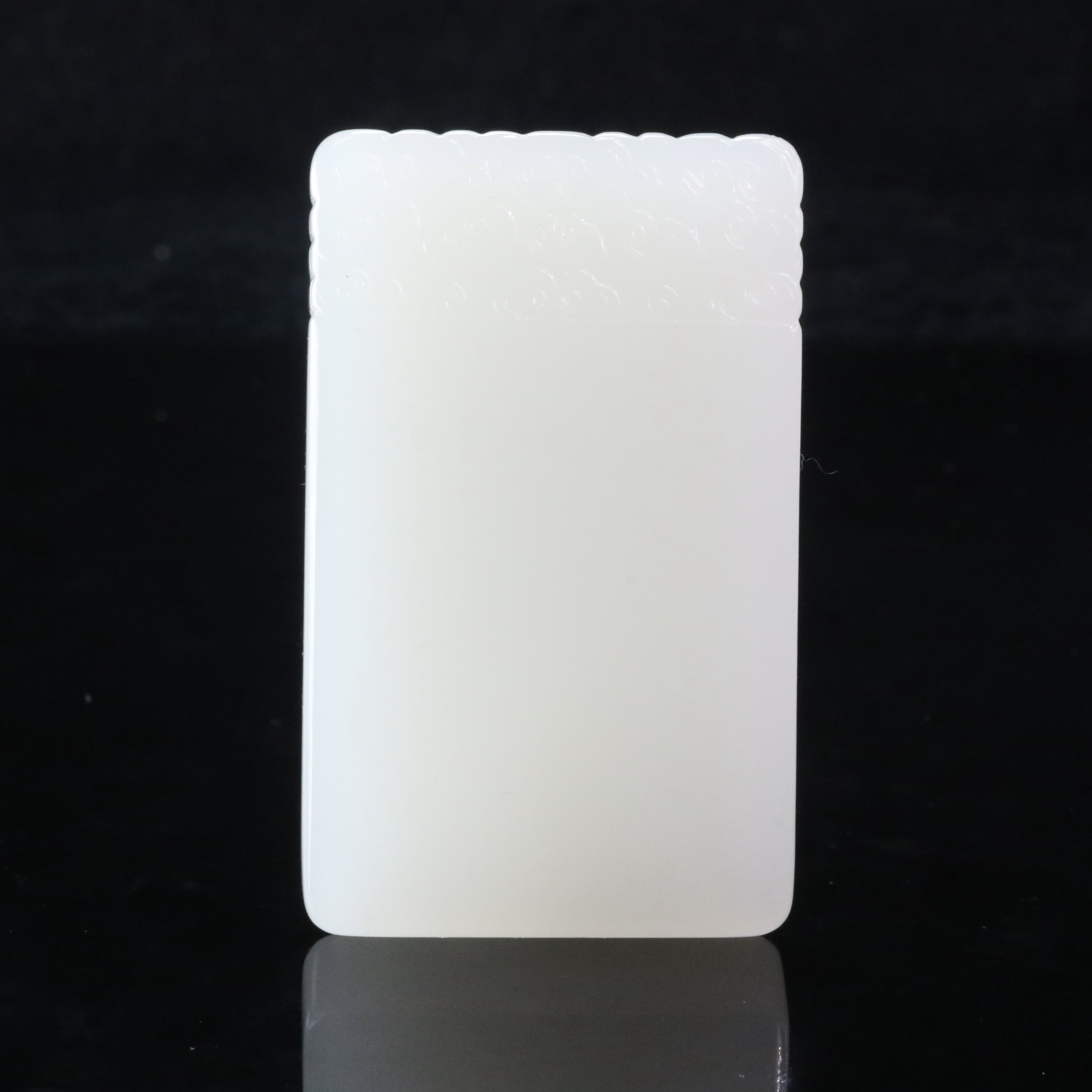 23和田玉天泰羊脂白玉仿古无事牌/600317上海嘉禾拍卖