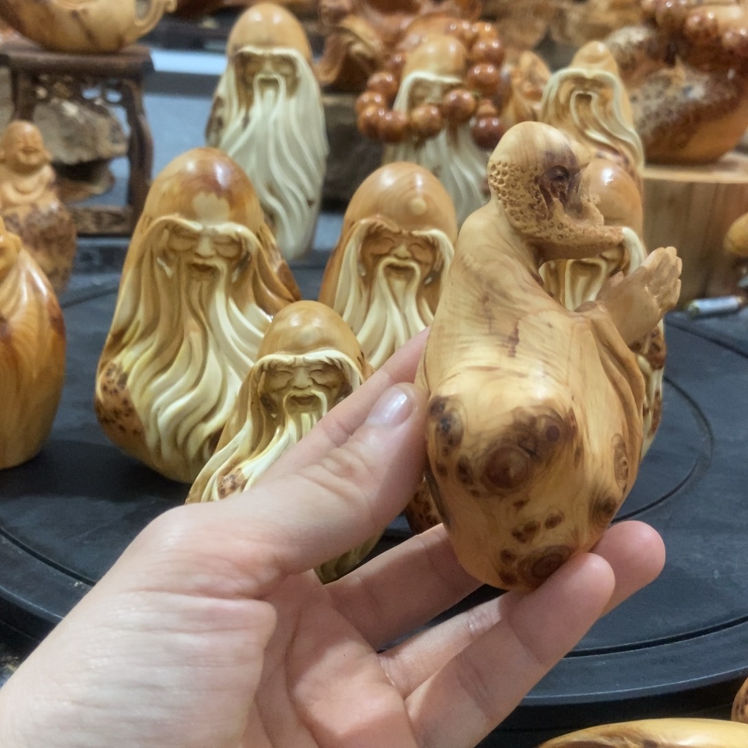 柏木（崖柏）留疤达摩