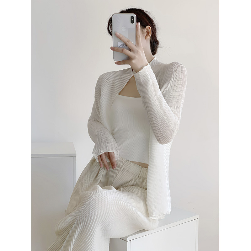 宽松直下摆短外套显瘦白色秋冬内搭高腰夏季气质中性褶皱薄款