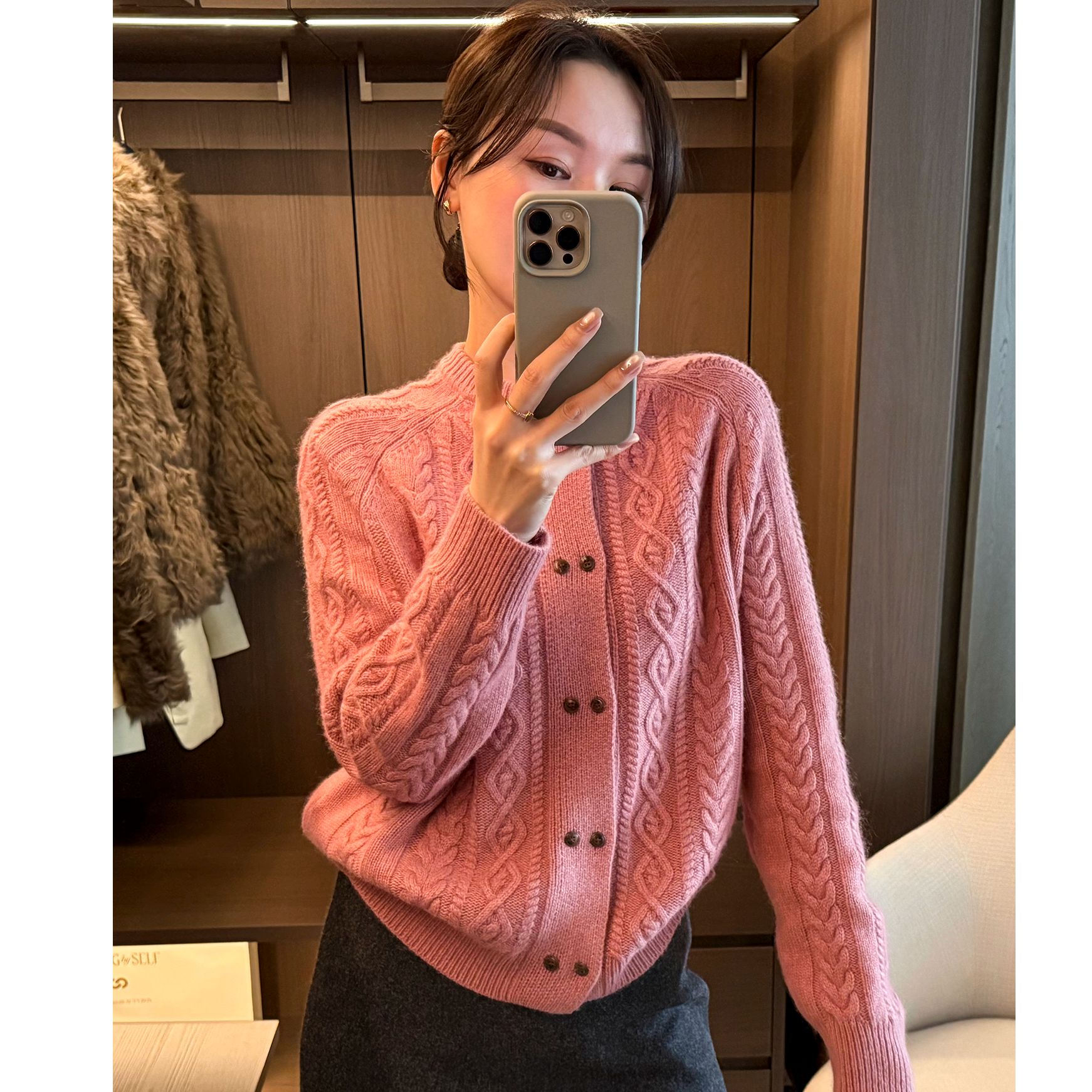 双排扣麻花纹毛针织开衫女欧洲站2025冬装新款欧货女装打底衫潮