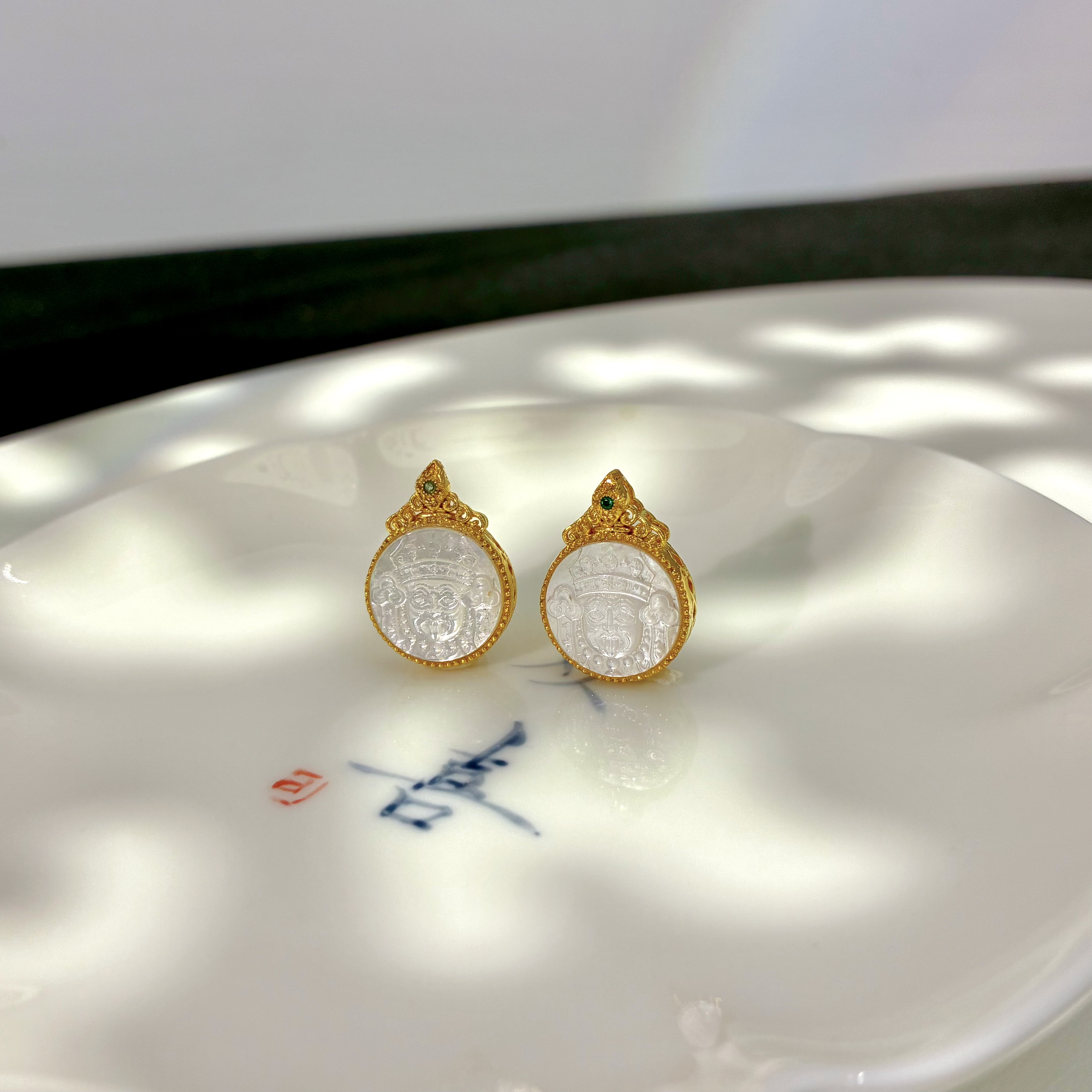 贝母扎基拉姆吊坠 18k金 2570 多样性发一件 （不带链）