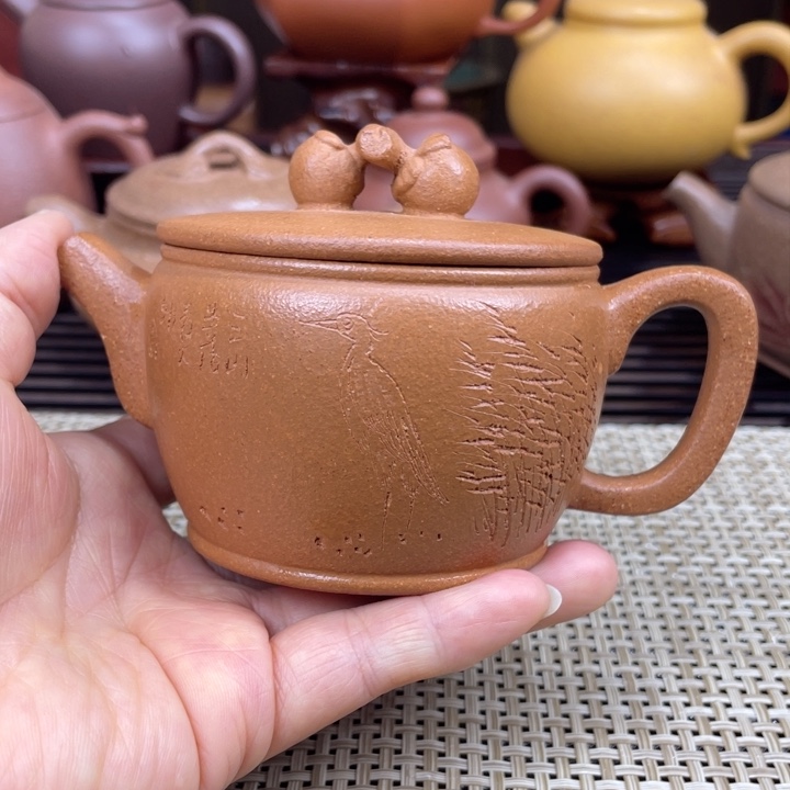 紫砂茶壶汗瓦降坡