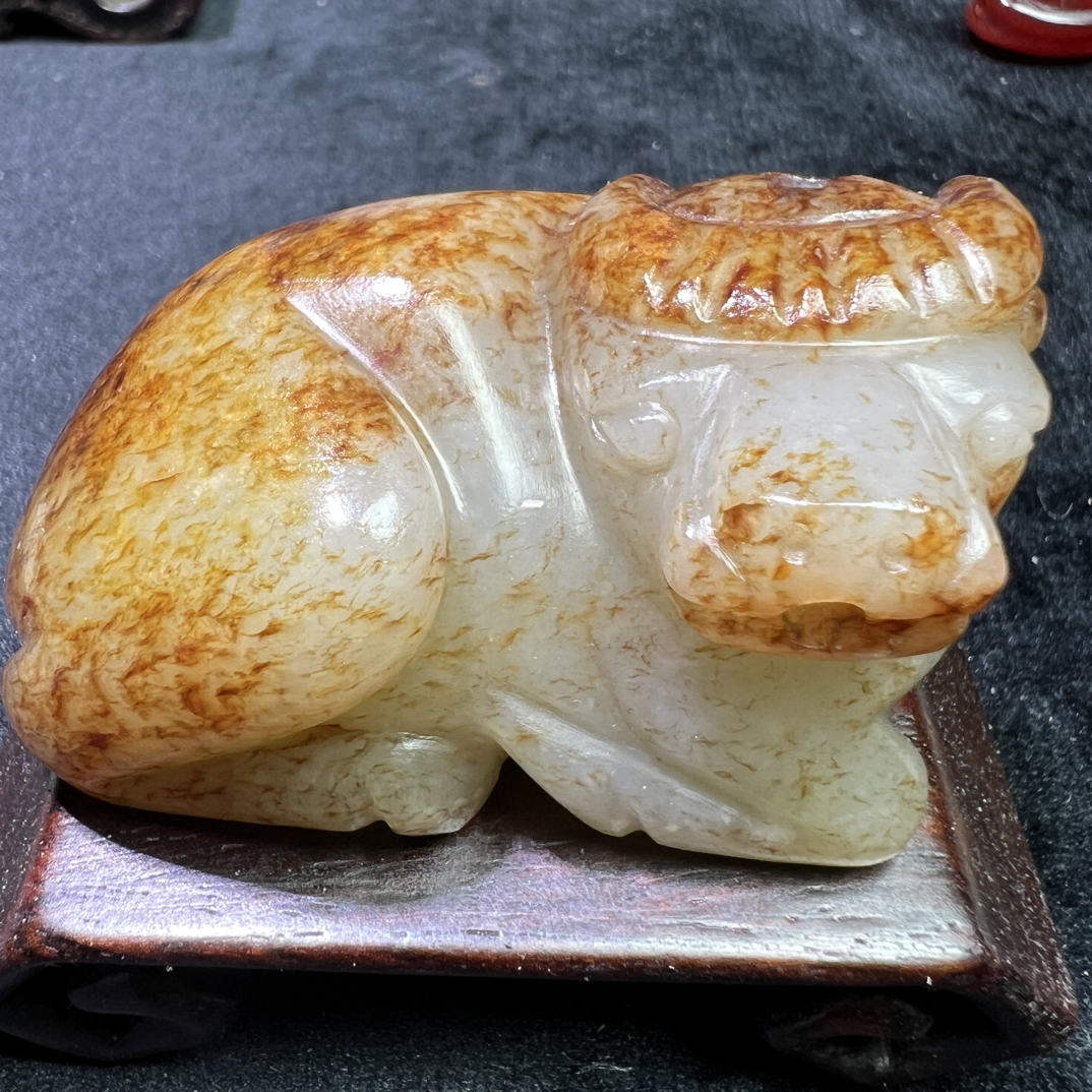 和田玉 元明 古玉 趴卧玉牛 尺寸6*3.5*2.8 重量101克