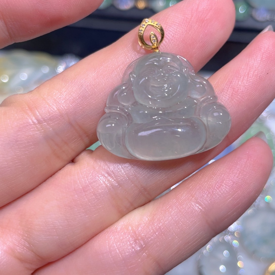 颈饰18K金镶嵌翡翠翡翠