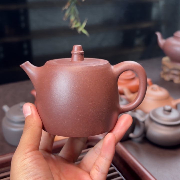 茶壶紫砂清库存全手工古法练泥挑纯红将坡容量260左右