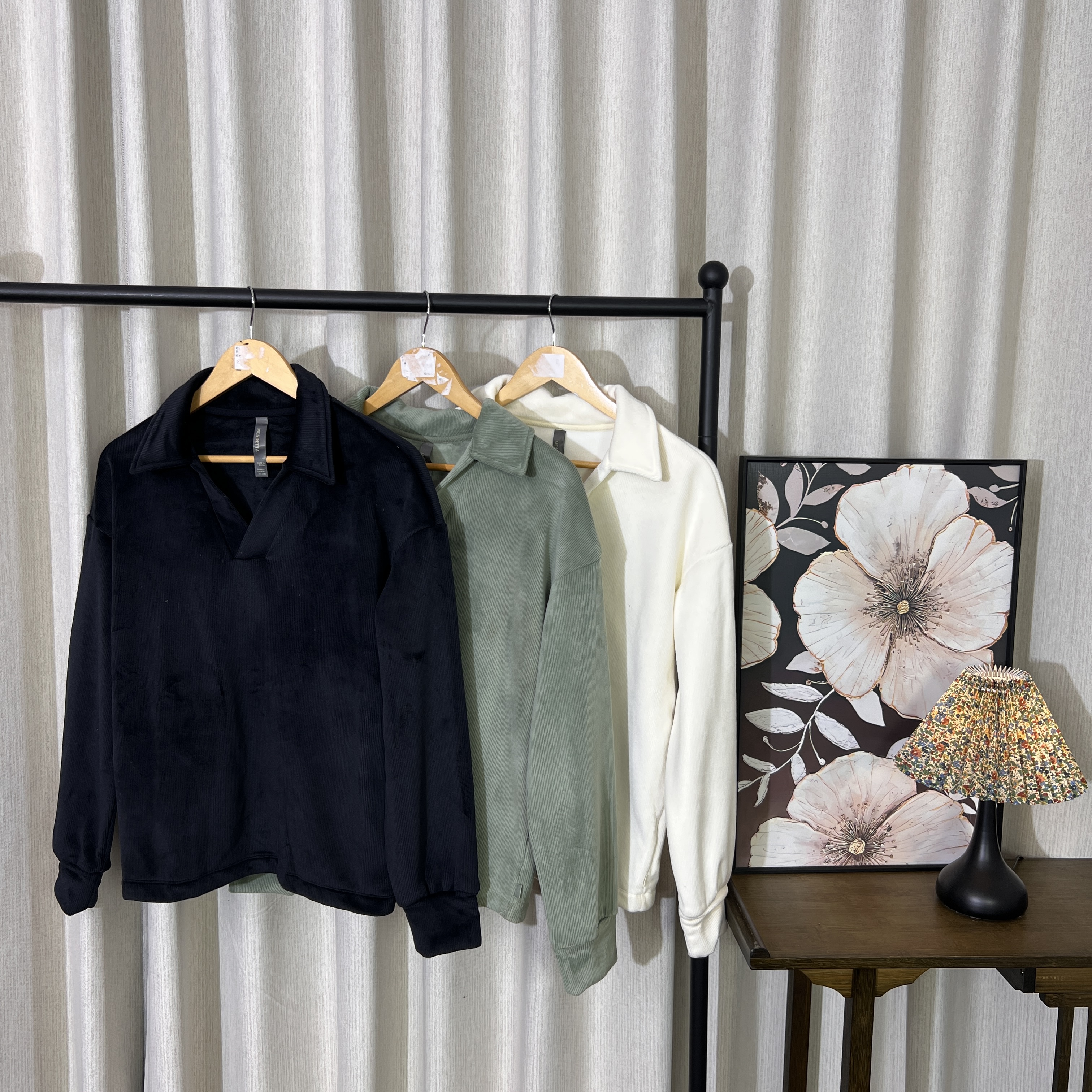 (微瑕)冬季女士长袖加厚款纯色磨边翻领休闲打底衫2721