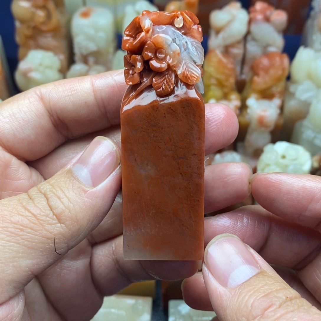 寿山石印石老挝巧雕 桂花