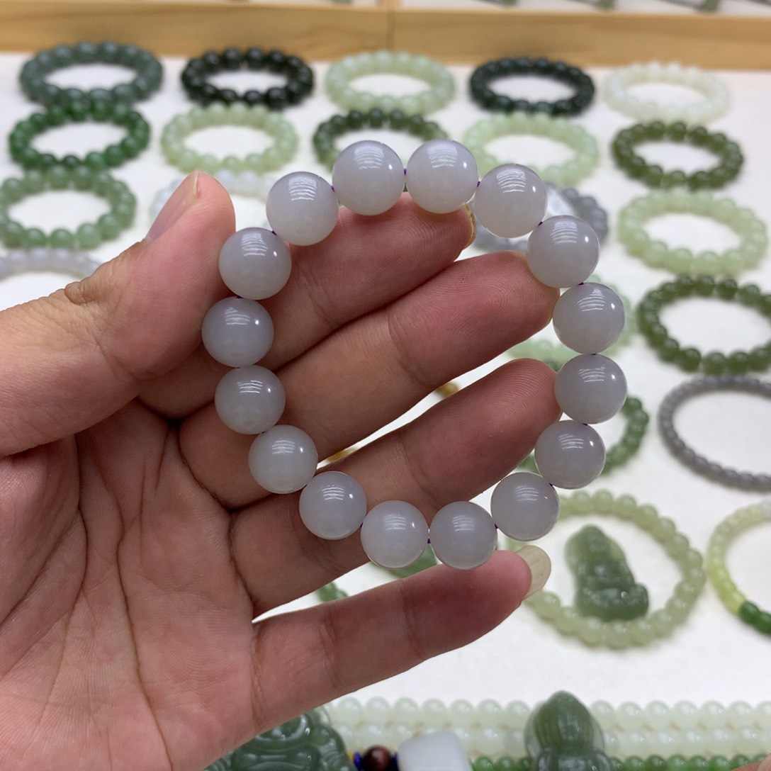 手串未镶嵌和田玉（烟紫11.5）