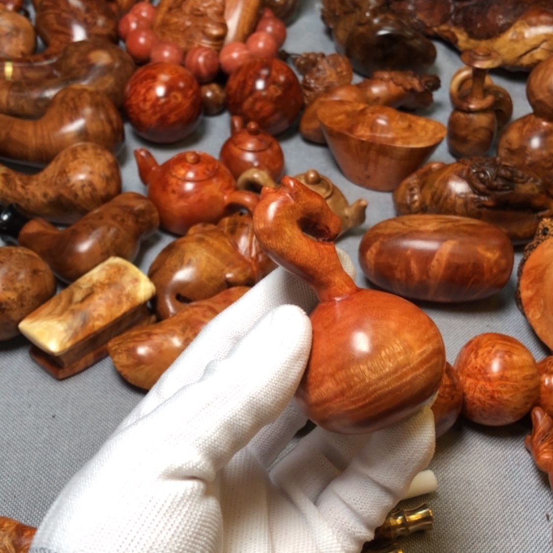 【闪购商品】木麻梨疙瘩火琉璃手把件