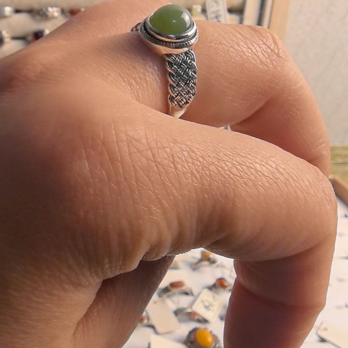 和田玉（糖玉）银S925镶嵌戒指