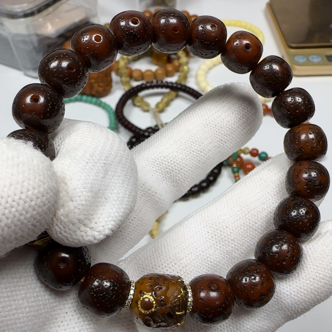 星月菩提吊坠手串一条