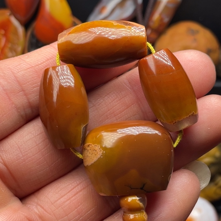 玛瑙/玉髓未镶嵌颈饰