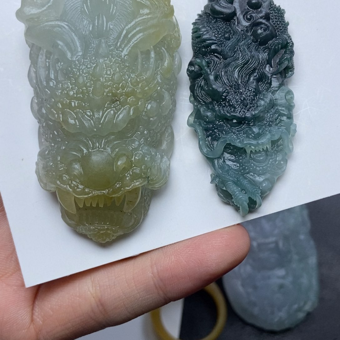 未镶嵌定制翡翠?龙