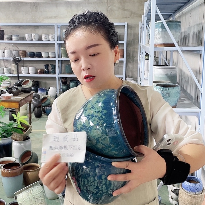 瑕疵两个颜色随机