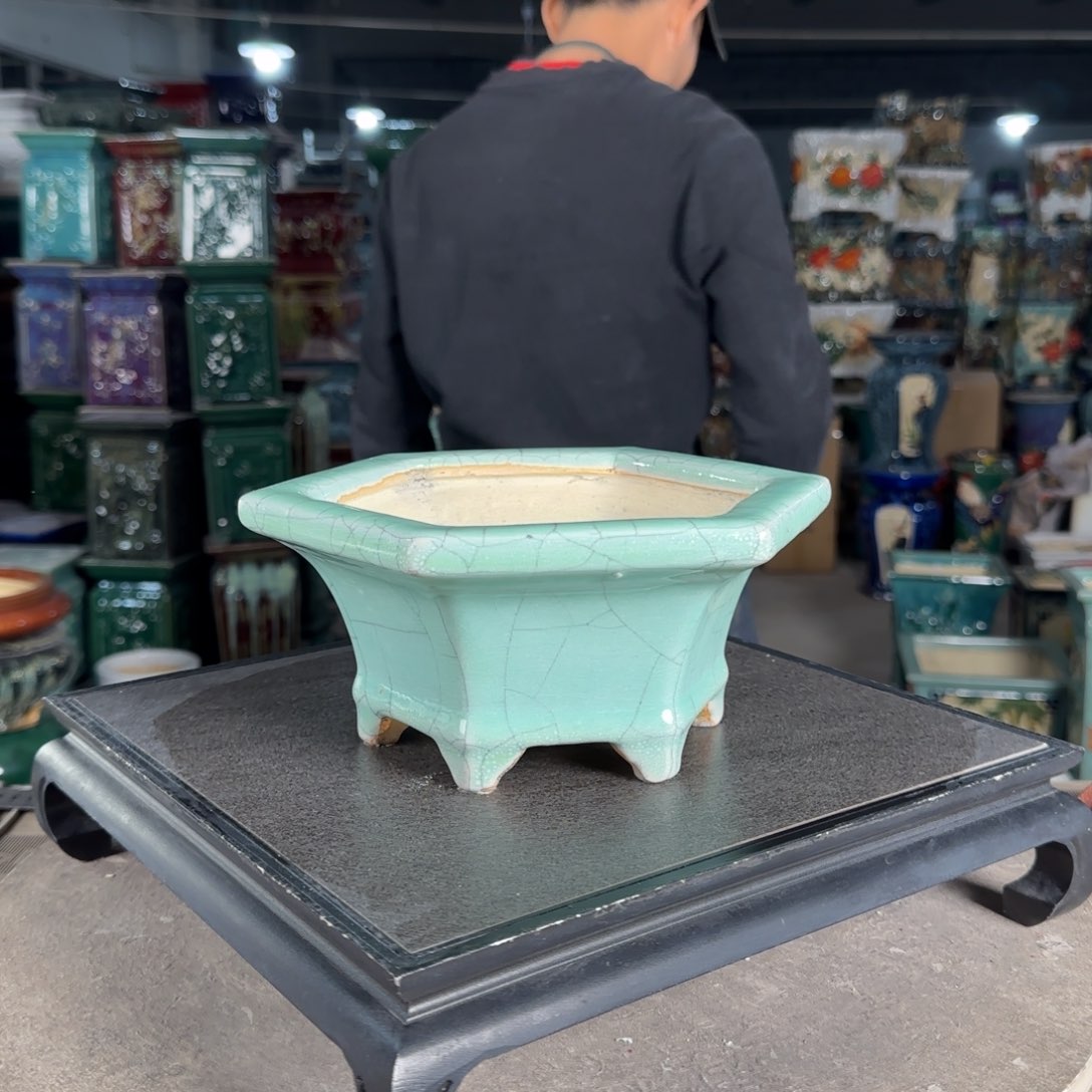 一风堂石湾花盆。