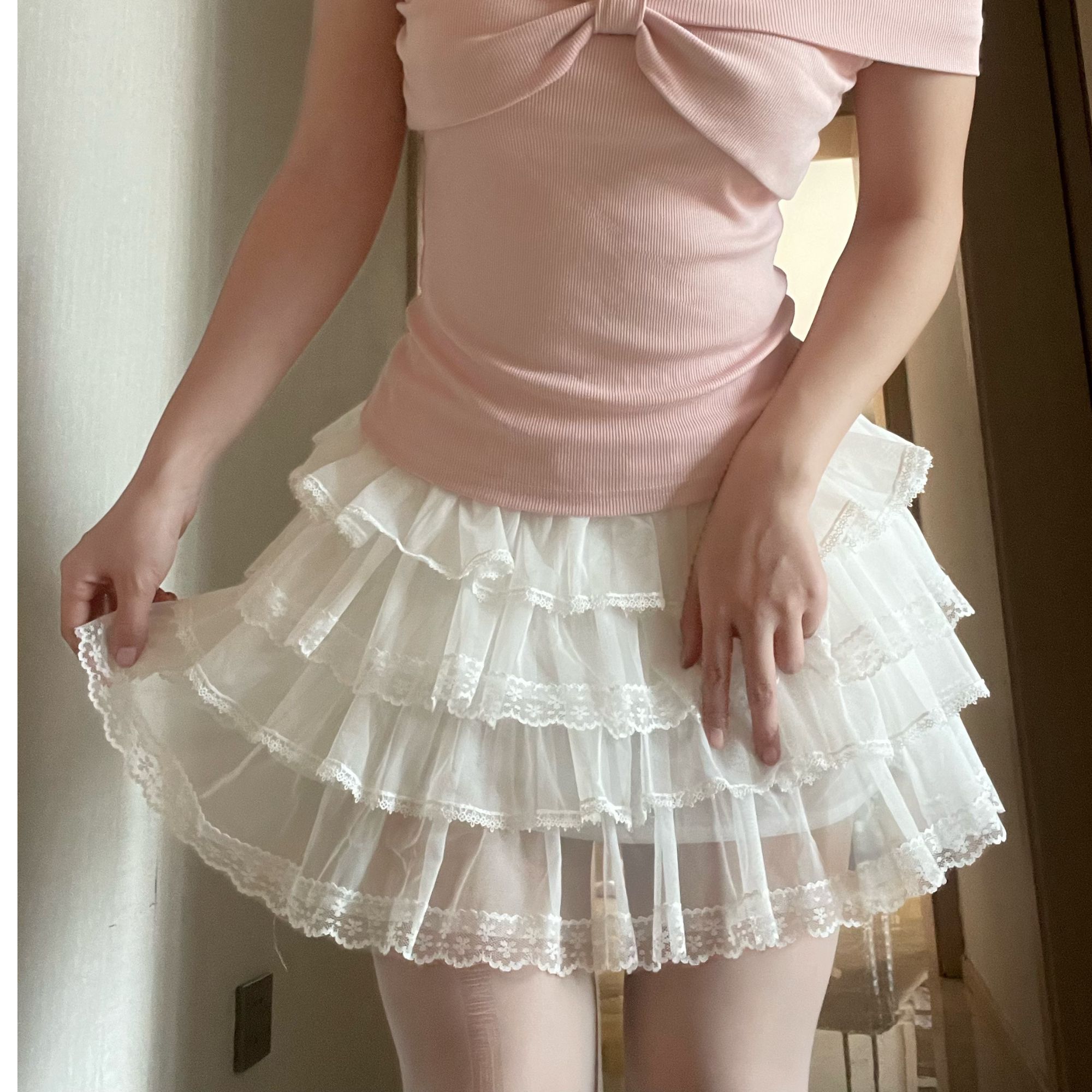 显瘦纱裙蛋糕裙白色蕾丝A字复古轻奢短裙绵绵冰防走光裙裤小香风