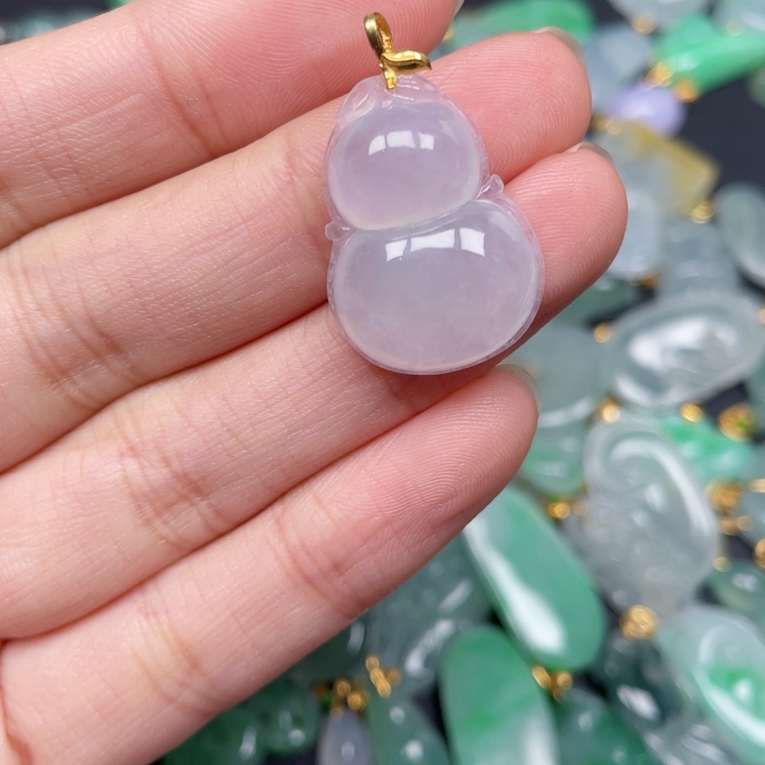 翡翠颈饰18K金镶嵌葫芦