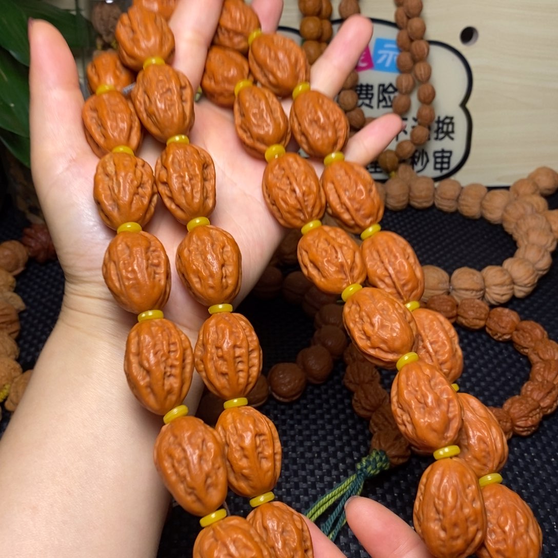 文玩核桃手串22八棱大枣脖挂36颗