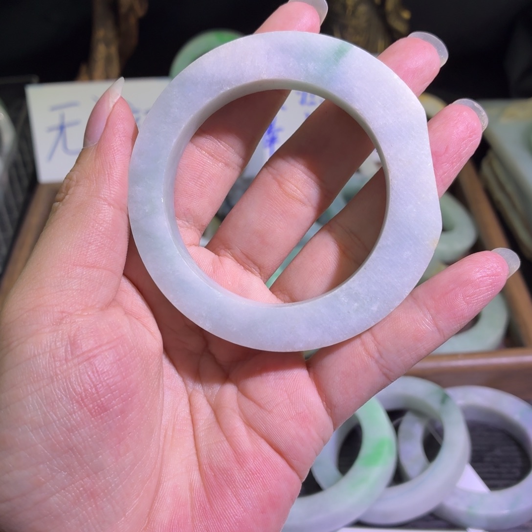 定制翡翠未镶嵌缅甸翡翠A货手镯毛胚定制