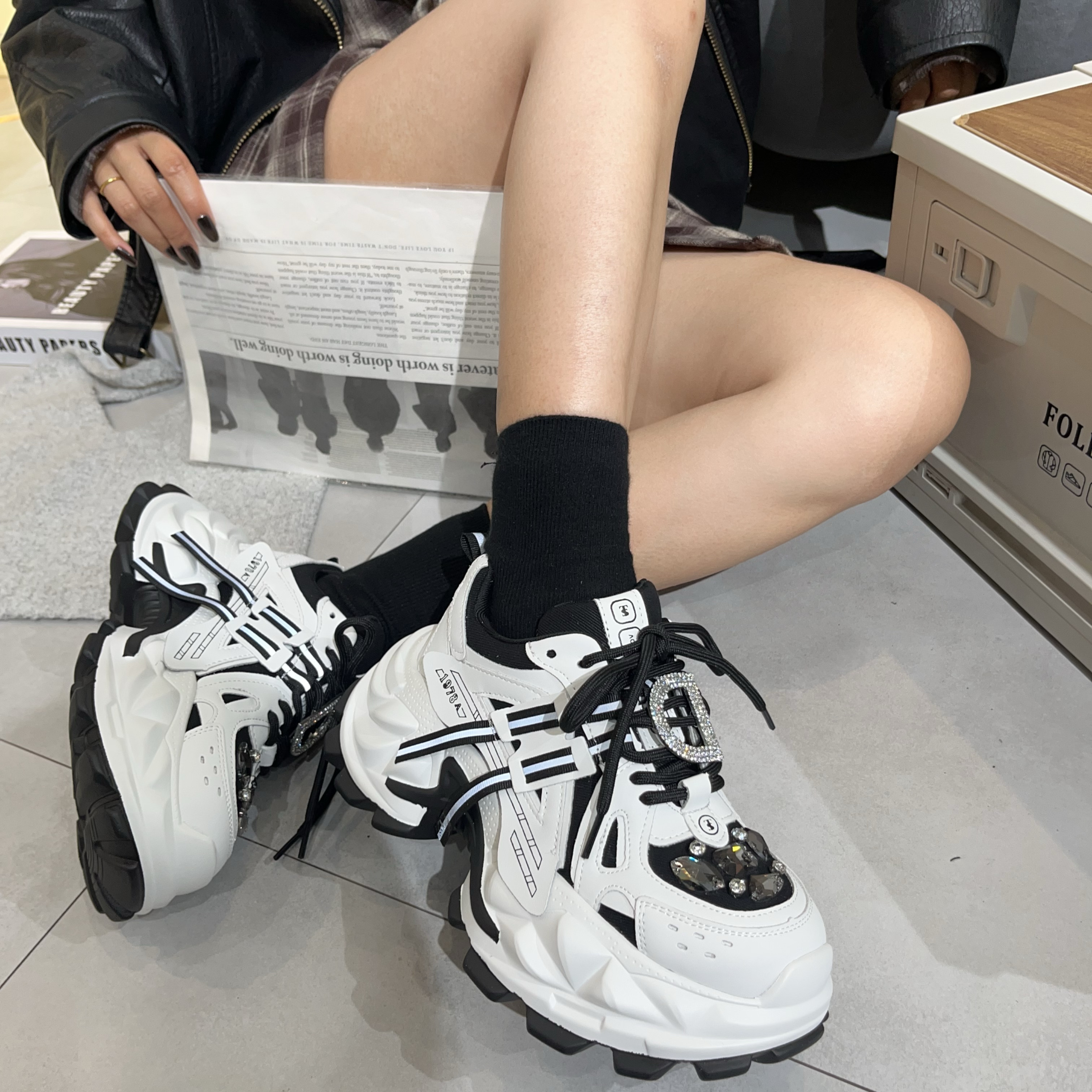 【小涵家】新款欧洲站时尚小众重工手工缝钻厚底【7cm】老爹鞋ins