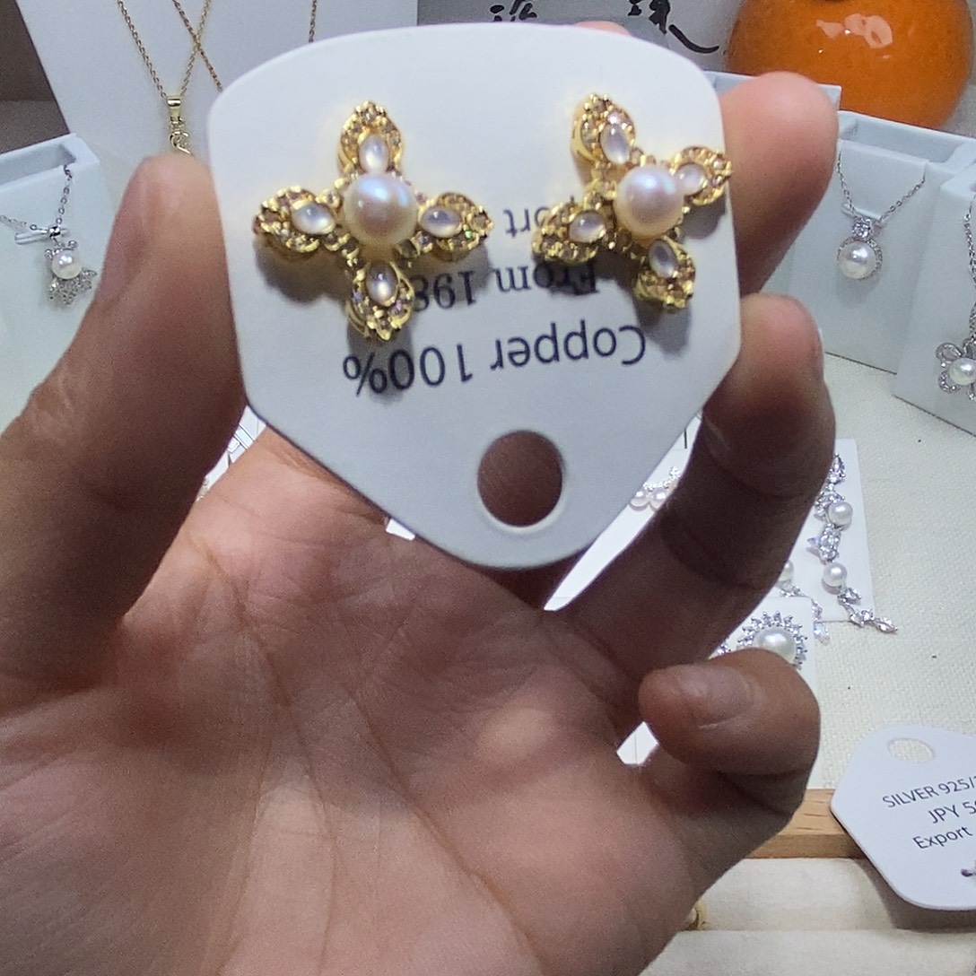 耳饰淡水珍珠未镶嵌