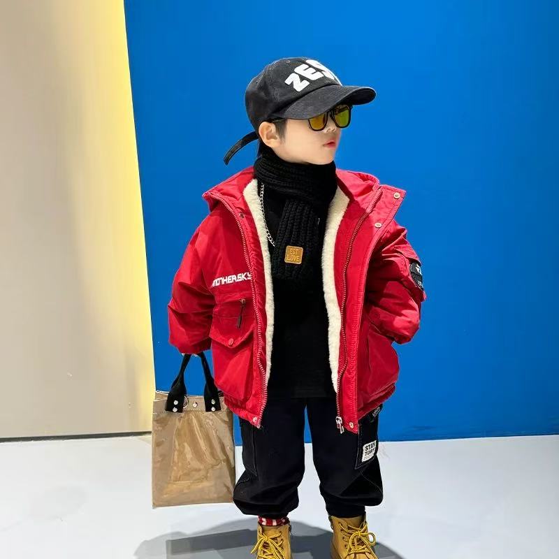 胸前小字母（THEl）加毛棉衣5622