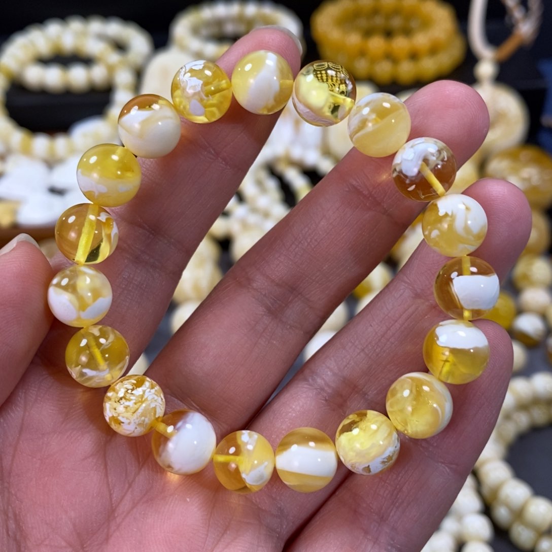 蜜蜡手串未镶嵌金漆白圆珠手串9.5