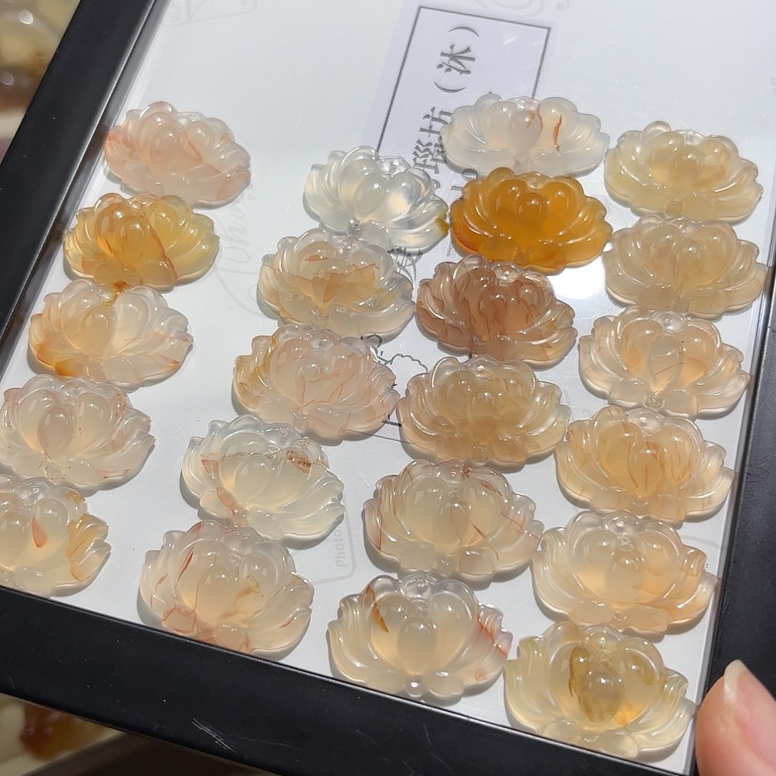 玛瑙/玉髓未镶嵌颈饰