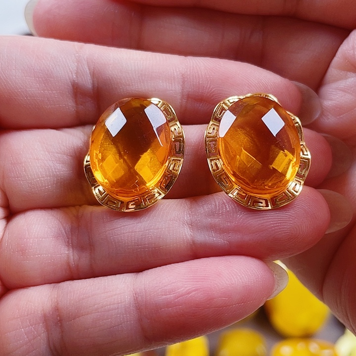 琥珀银S925镶嵌裸石耳钉