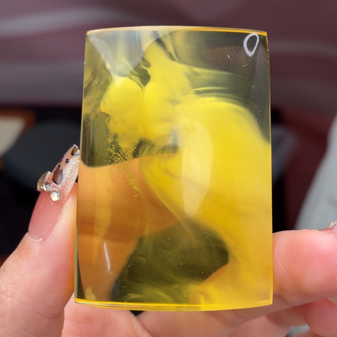 蜜蜡未镶嵌吊坠(不含链)妖花溶洞无事牌